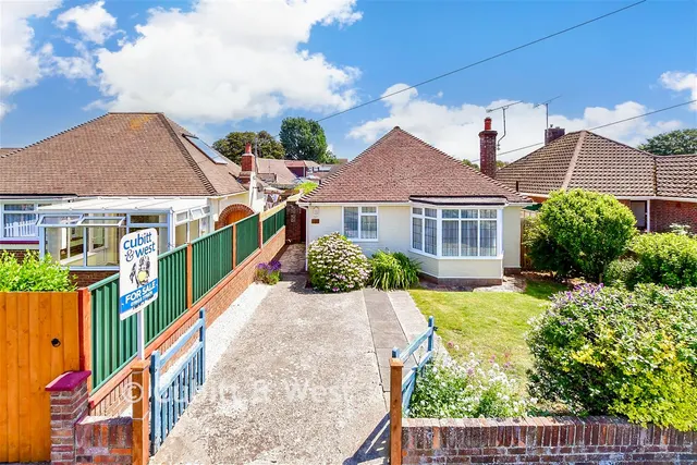 Milton Avenue, Rustington, BN16, photo 1