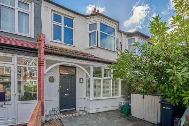 Durnsford Road, Earlsfield, London, SW19, photo 1