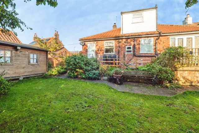 Westgate, Nafferton, YO25, photo 3