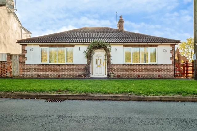 Westgate, Nafferton, YO25, photo 1