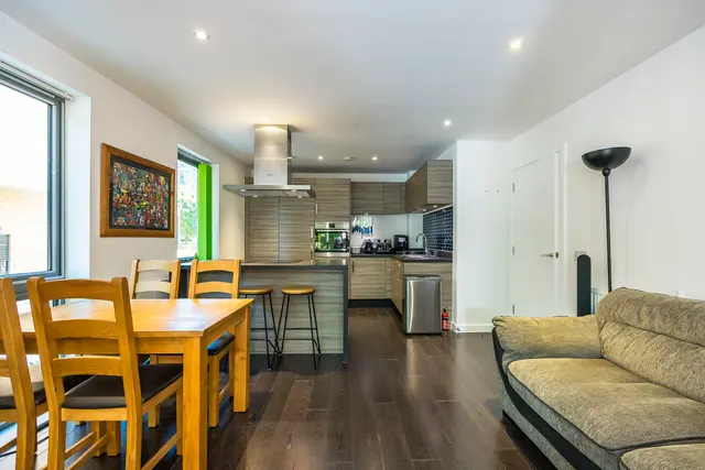 5 Epstein Square, London, E14 6FX, photo 1