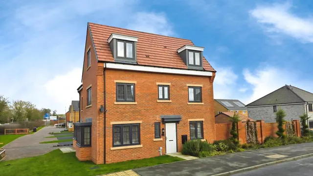 4 bedroom house, Nassington Way, Sleaford, NG34