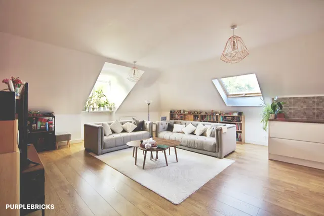 Louisa Oakes Close, London, E4, photo 1