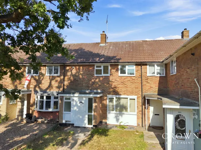 Whitmore Way, Basildon, photo 1