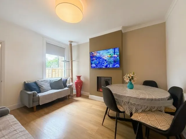 Elthorne Road, Uxbridge, UB8, photo 3