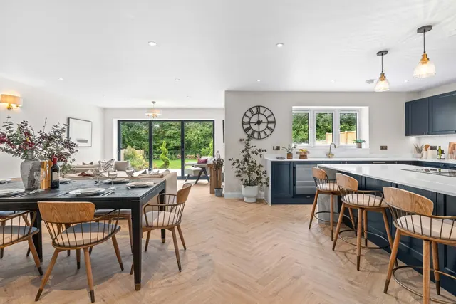 The Oaklands Aston Lane, Bragbury End, SG2, photo 3