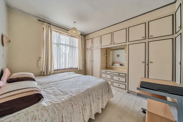 Lowick Road, Harrow, HA1, photo 2