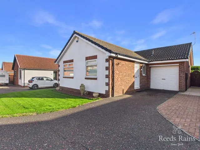 Thurso Close, Stockton-on-Tees, TS19, photo 1