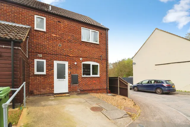 Elm Close, Norwich, NR5, photo 1