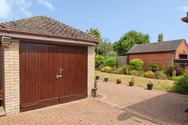 Photo 3 — Westfield Drive, North Greetwell, Lincoln, Lincolnshire, LN2