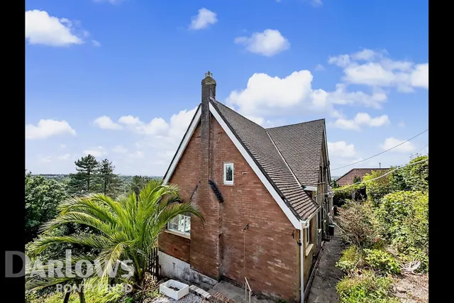 Llantrisant, Pontyclun, photo 1