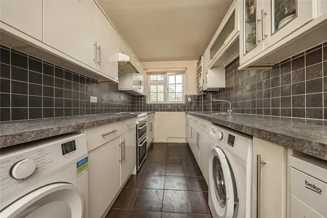 Witham Road, Isleworth, TW7, photo 3