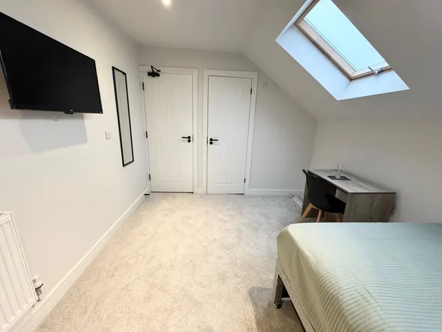 Highfield Road, BH9, photo 2