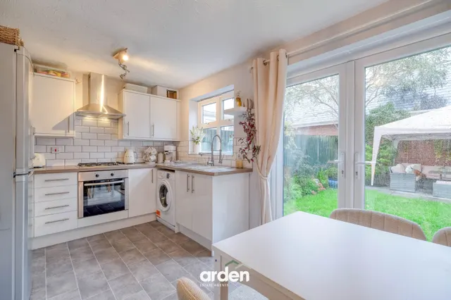 Buckridge Lane, Shirley, B90, photo 2