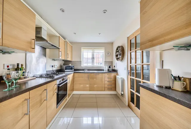 Photo 2 — Flint Close, RH6 9QE