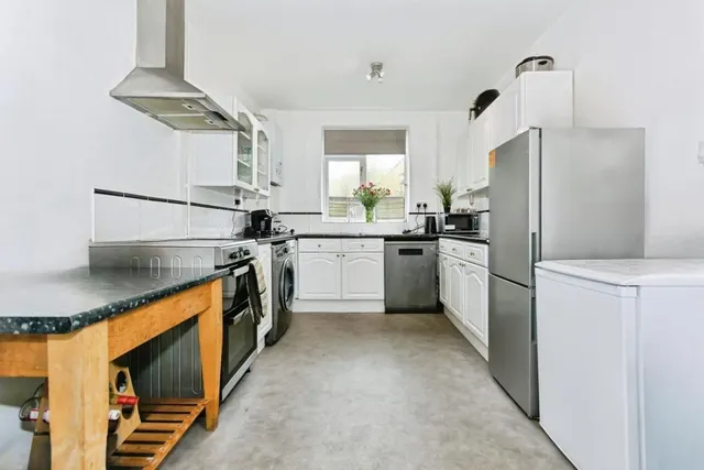Marsh Lane, Hampton-In-Arden, B92, photo 2