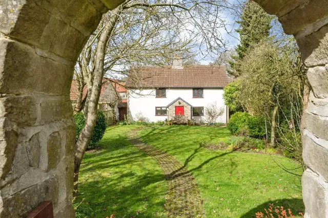 Joan Lane, Hooton Levitt, Rotherham, photo 1