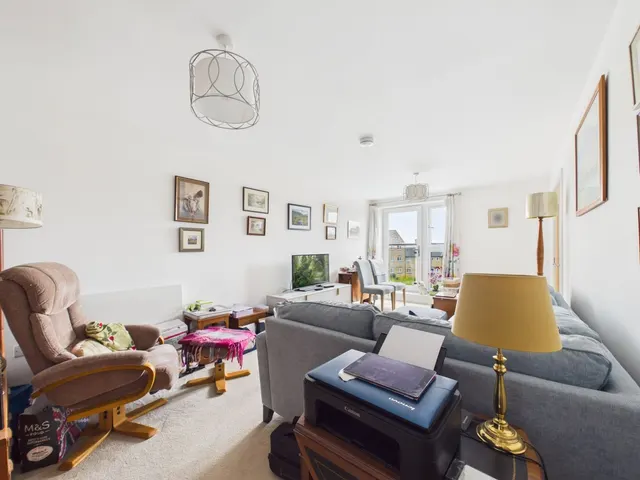 Uplands Place, Great Cambourne, CB23, photo 2