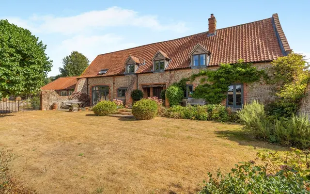 Field Dalling Road, Saxlingham, Holt, Norfolk, NR25 7LD, photo 1