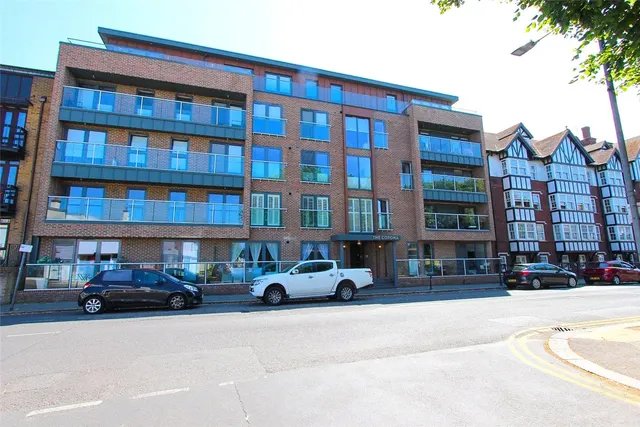 Leigh Road, Leigh-on-Sea, SS9, photo 1