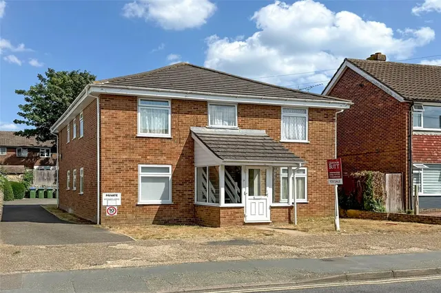 Littlehampton, BN17, photo 1