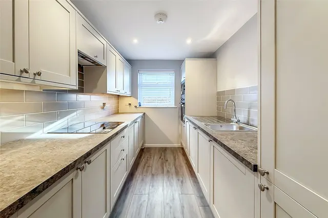 Littlehampton, BN17, photo 2