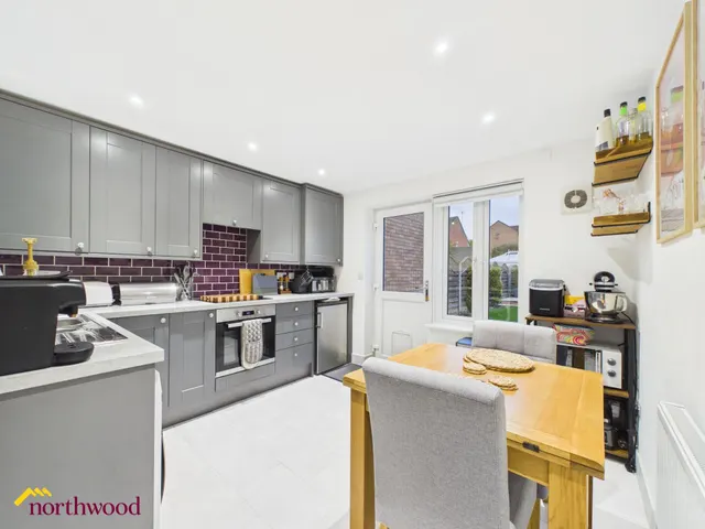 Wellington Avenue, Banbury, OX16, photo 2