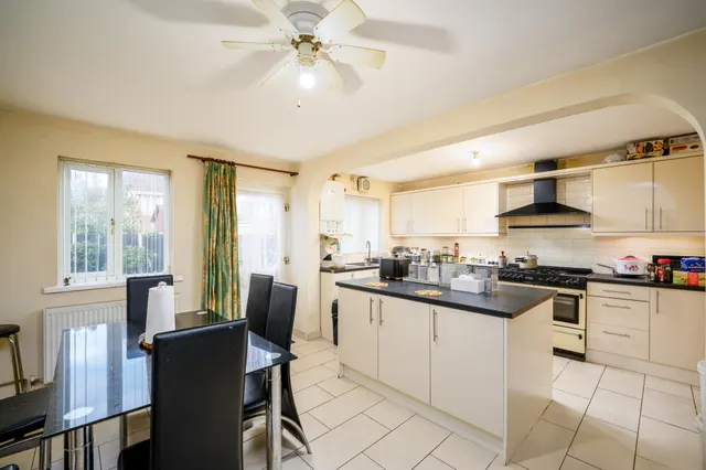 Autumn Grove, Birmingham, B19, photo 3
