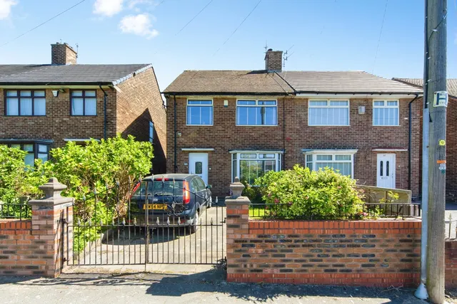 Horrocks Avenue, Liverpool, L19, photo 1