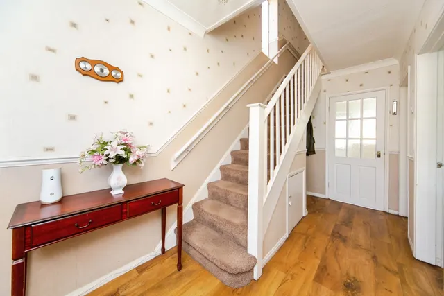 Horrocks Avenue, Liverpool, L19, photo 3