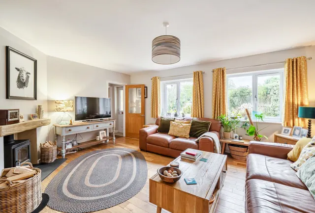 Photo 2 — Oakridge Lynch, Stroud, GL6 7NZ