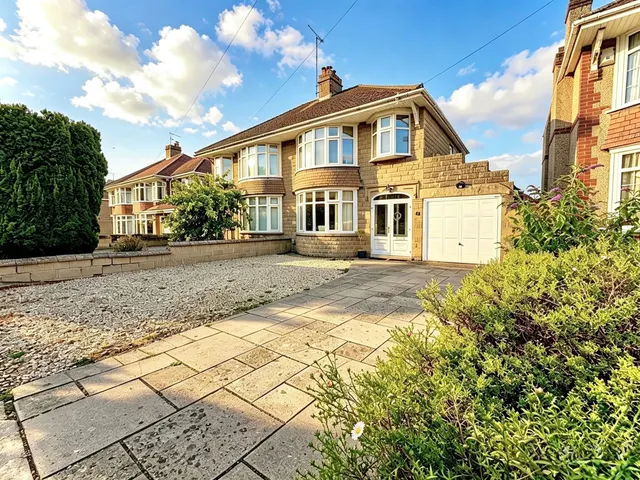 Marlborough Road, Swindon, Wiltshire, SN3 1PL, photo 1