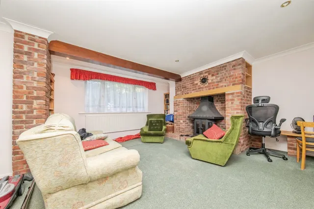 High Road, Leavenheath, CO6, photo 3