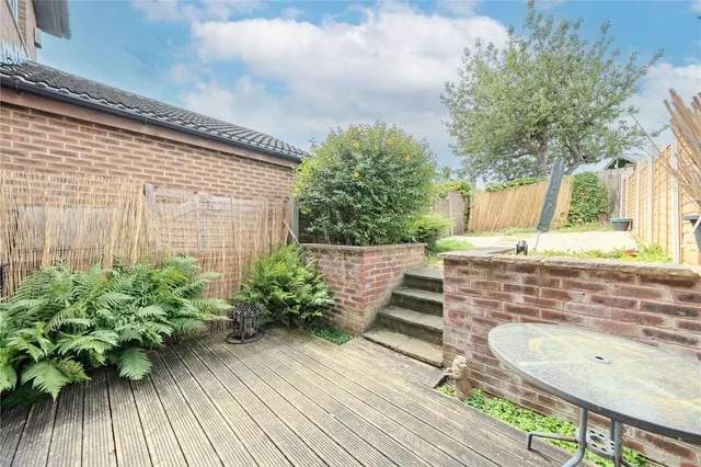 Valley Mount, Leeds, LS13, photo 3