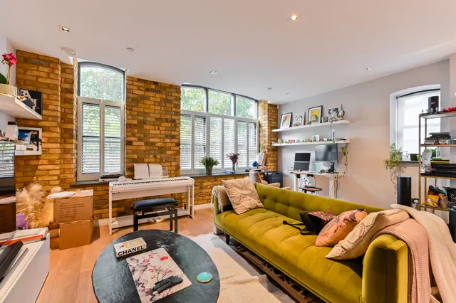 London, SW8, photo 1