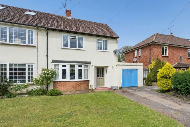 Westwood Green, Cookham SL6 9DE, photo 1