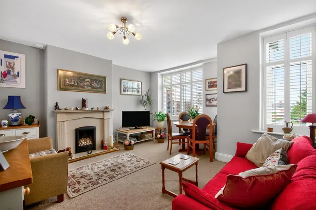 Skipton Road, Harrogate, photo 1