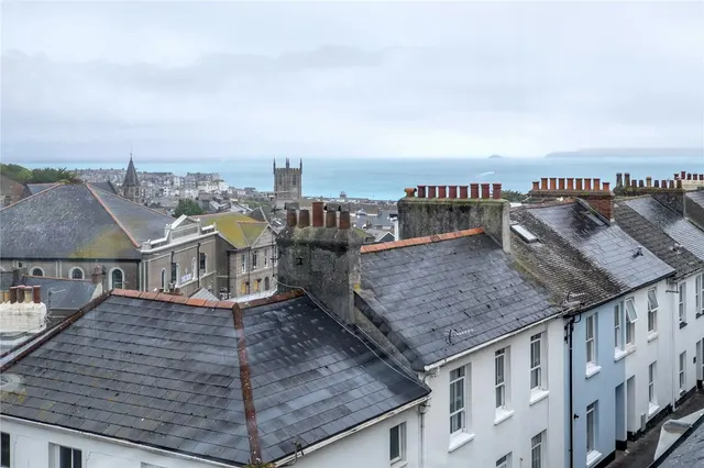 Trenwith Place, St. Ives, TR26, photo 1
