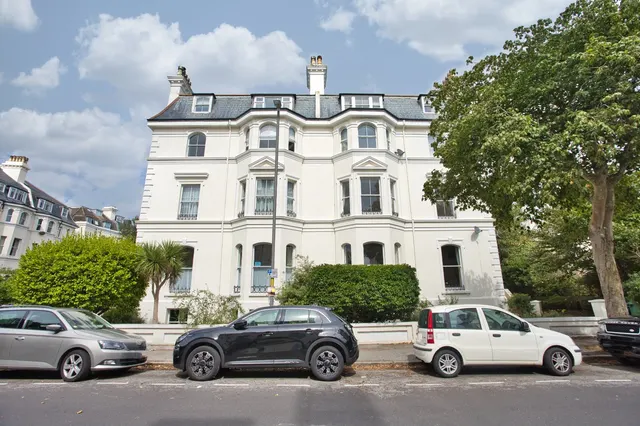 Clifton Crescent, Folkestone, CT20, photo 1