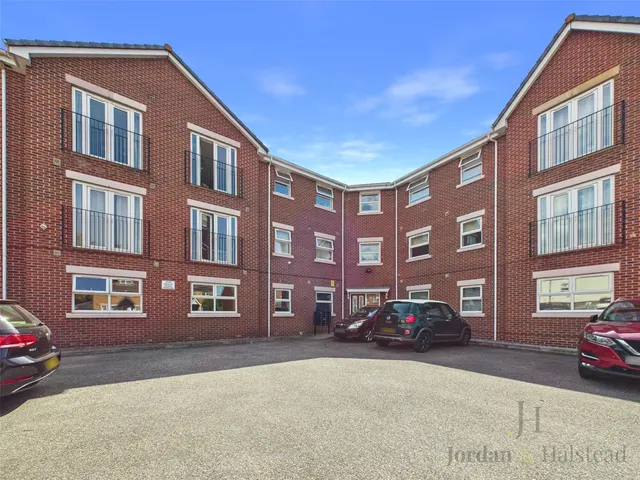 Photo 2 — Planewood Gardens, Lowton, Warrington, WA3 2BS