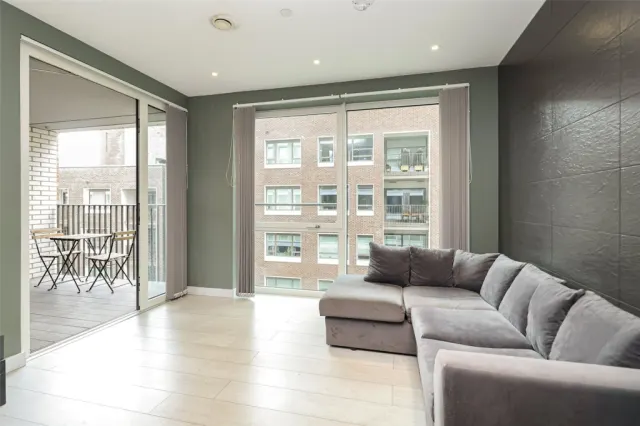 Sayer Street, Walworth, SE17, photo 2