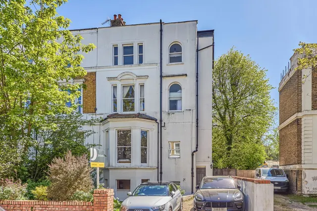 Trinity Crescent, SW17, photo 2