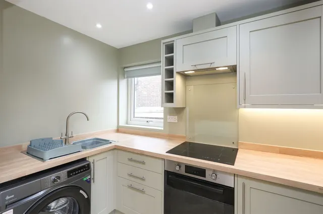 Acacia Crescent, Killamarsh, S21, photo 3