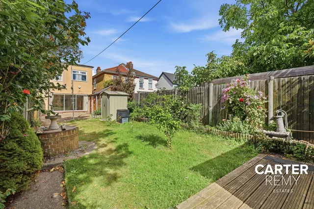 Photo 3 — South Road, South Ockendon, RM15 6NR