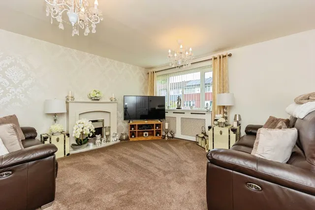Birkworth Court, Stockport, SK2, photo 2