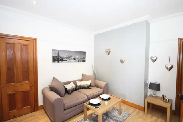 Clifton Road, Aberdeen, AB24, photo 1