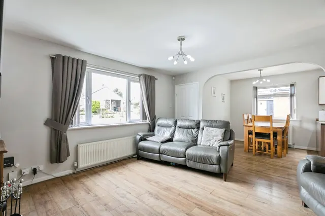 Roman Road, Darton, S75, photo 3