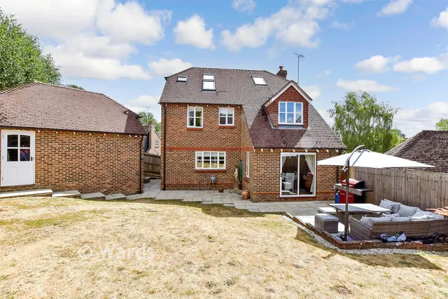 Button Lane, Bearsted, ME15, photo 2
