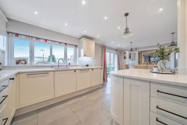 Hillside, Dartford, DA4, photo 1