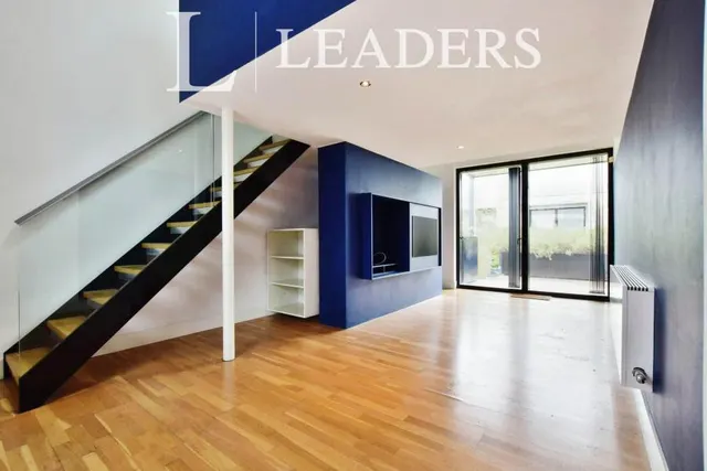Laburnum Street, Salford, M6, photo 3
